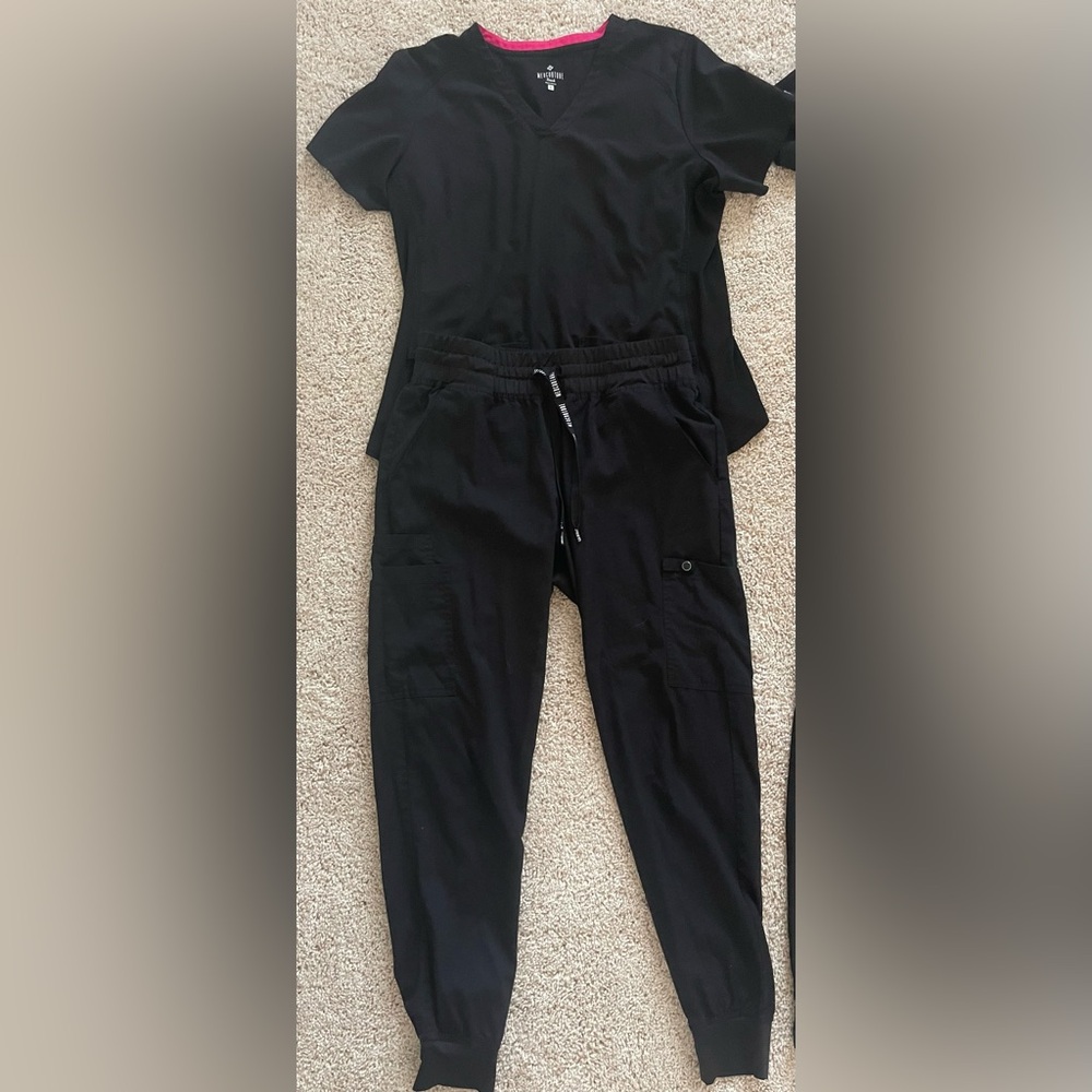 Med Couture Scrub Set